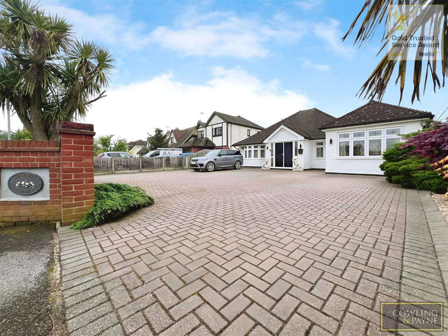 Nevendon Road, Wickford